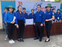 Thanh niên tình nguyện Hà Tĩnh "Tiếp sức mùa thi" cho 16.549 thí sinh tham gia kỳ thi vào lớp 10 THPT