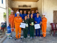 Huyện đoàn Lộc Hà hỗ trợ Thanh niên xung phong gặp hoàn cảnh khó khăn