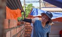 Học sinh Mỹ đến Việt Nam xây nhà nhân ái