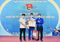 Hà Tĩnh trao giải thưởng “Người thợ trẻ giỏi” toàn quốc năm 2021 cho đồng chí tổ trưởng tổ cơ khí