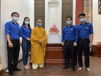 Tỉnh Đoàn Hà Tĩnh - Hội LHTN Việt Nam tỉnh chúc mừng Đại lễ Phật Đản