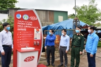 Tỉnh đoàn - Hội LHTN tỉnh trao tặng trạm rửa tay dã chiến và vật tư y tế phục vụ chống dịch Covid-19