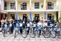 THỊ XÃ KỲ ANH: KHAI MẠC LỚP HỌC BƠI PHÒNG, CHỐNG ĐUỐI NƯỚC CHO TRẺ EM  NĂM 2025