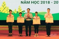 Học sinh Hà Tĩnh xuất sắc nhận Giải thưởng Kim Đồng