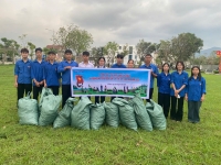 Xã Cổ Đạm ra quân hưởng ứng Ngày Chủ nhật Xanh lần thứ 6 năm 2025