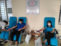 Hai ĐVTN phường Đậu Liêu, Hồng Lĩnh hiến máu trực tiếp cứu người