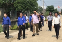 Tỉnh đoàn Hà Tĩnh tổ chức làm việc với xã Cẩm Lộc về triển khai các hoạt động xây dựng nông thôn mới năm 2019
