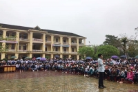 Hương Khê: Kỷ lục gia Dương Anh Vũ truyền cảm hứng cho học sinh trường THPT Phúc Trạch