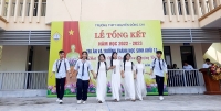 100% Đoàn trường THPT, Trung tâm GDNN-GDTX huyện Lộc Hà phối hợp tổ chức Lễ Tổng kết năm học 2022 – 2023; Lễ tri ân, trưởng thành "Khi tôi 18" và phát động Chiến dịch "Hoa phượng đỏ" năm 2023