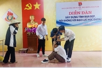 Tuổi trẻ học đường huyện Hương Khê tổ chức hiệu quả Diễn đàn "Xây dựng tình bạn đẹp - nói không với bạo lực học đường" năm học 2023 - 2024