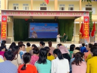Triển lãm số 3D “Hoàng Sa - Trường Sa của Việt Nam - Những bằng chứng lịch sử và pháp lý" tại trường THPT Lê Quảng Chí - Thị xã Kỳ Anh