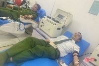 2 công an xã ở Can Lộc vượt hơn 40km hiến máu cứu người