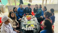 Tuổi trẻ Hương Sơn thăm hỏi, tặng quà cho thân nhân chiến sĩ đang công tác tại khu vực biên giới
