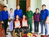 Hương Sơn: Thăm khám, tư vấn và tặng quà cho Cựu TNXP có hoàn cảnh khó khăn nhân tháng Thanh niên năm 2024