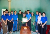 Hương Sơn: Trao tặng quà cho các cựu TNXP gặp hoàn cảnh khó khăn