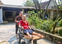 Chàng trai khuyết tật ở Hà Tĩnh lan tỏa lối sống tích cực trong cộng đồng