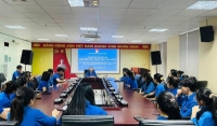 Đoàn trường Đại học Hà Tĩnh tổ chức sinh hoạt chuyên đề "Điện Biên Phủ - Khát vọng non sông"