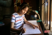 Cô học trò nghèo miền núi Hà Tĩnh nuôi ước mơ trở thành bác sĩ