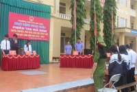 Vũ Quang: Đoàn trường THPT Cù Huy Cận tổ chức chương trình sinh hoạt ngoại khóa “Phiên tòa giả định”