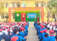 Liên đội trường THCS Bình An Thịnh, Lộc Hà, Hà Tĩnh long trọng tổ chức lễ Kết nạp Đoàn viên mới và tuyên truyền Nghị quyết Đại hội Đoàn