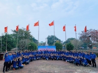 Tuổi trẻ Hương Khê tham gia hành trình đến các địa chỉ đỏ với chủ đề "Tự hào tuổi trẻ Việt Nam" nhân dịp kỷ niệm 90 năm thành lập Đoàn