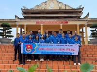 Đoàn khối CCQ&DN tỉnh: Hành trình về địa chỉ đỏ tại các tỉnh Miền Trung - Tây Nguyên