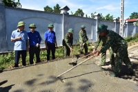 Tỉnh đoàn Hà Tĩnh đẩy mạnh các hoạt động đỡ đầu, hỗ trợ xã Hương Long xây dựng nông thôn mới