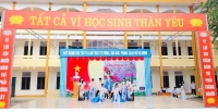 LỄ TỔNG KẾT NĂM HỌC, TRI ÂN, TRƯỞNG THÀNH CHO HỌC SINH KHỐI 12 VÀ TUYÊN DƯƠNG HỌC SINH BA TỐT CẤP TRƯỜNG