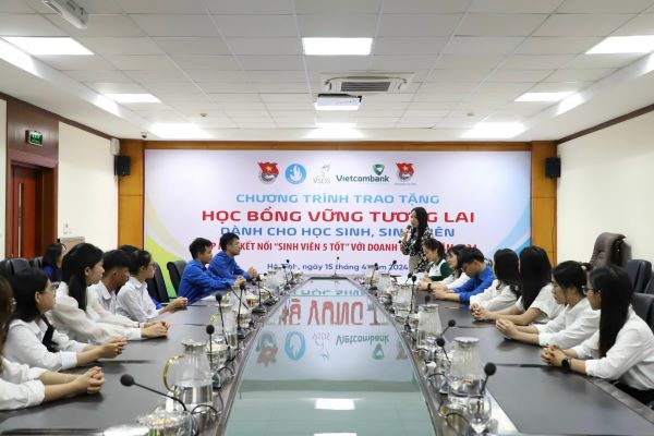 Hà Tĩnh: Gặp mặt, kết nối 